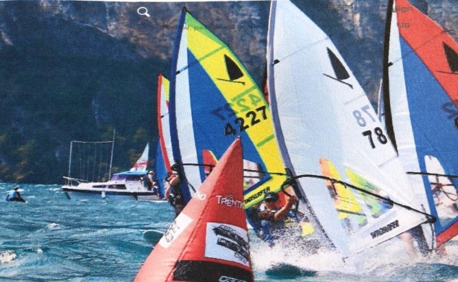 Windsurfing Opportunity – Junior and Youth Sailors